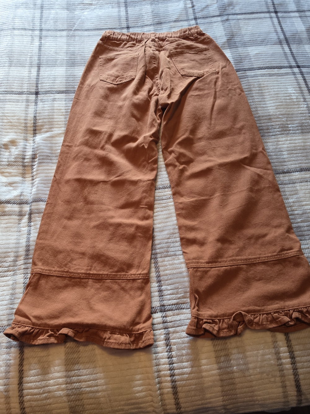 Women's Rust Ruffle-Hem Wide Leg Jeans - Picture 2 of 3